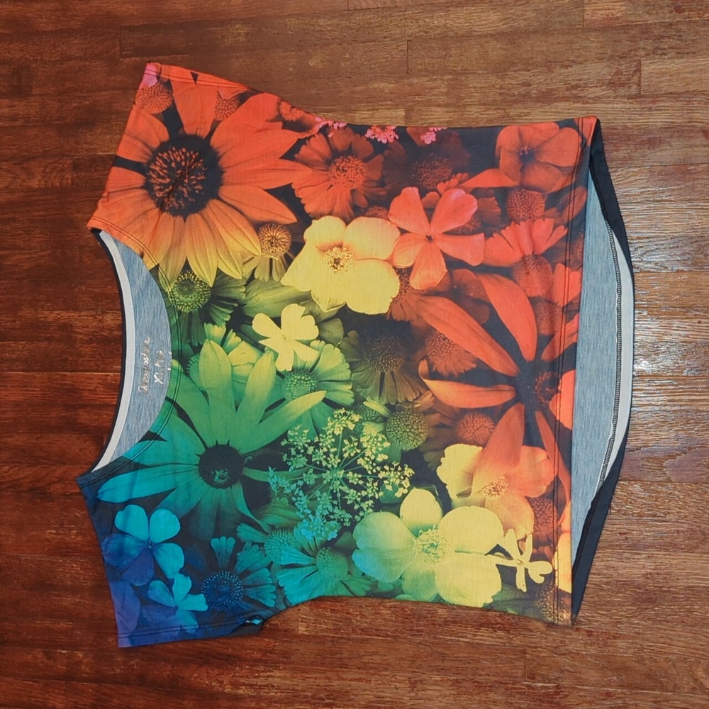 Aeropostale y2k gray tie dye ombre rainbow boxy floral boho tee shirt blouse
